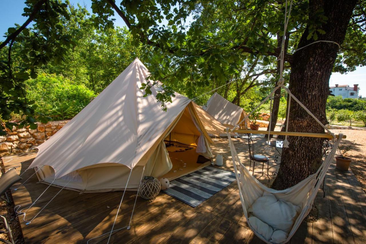Hotel Rock Oak Glamping 3 Imotski Exterior foto